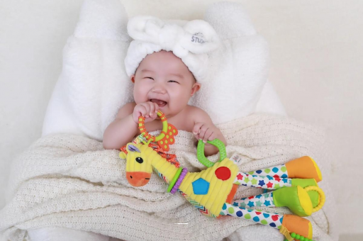 偃师怀孕坐着肚子不舒服